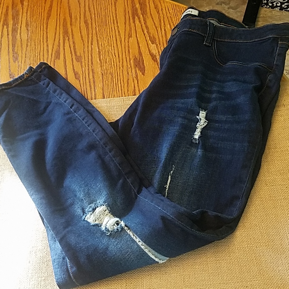 Plus Size Distressed Jeans